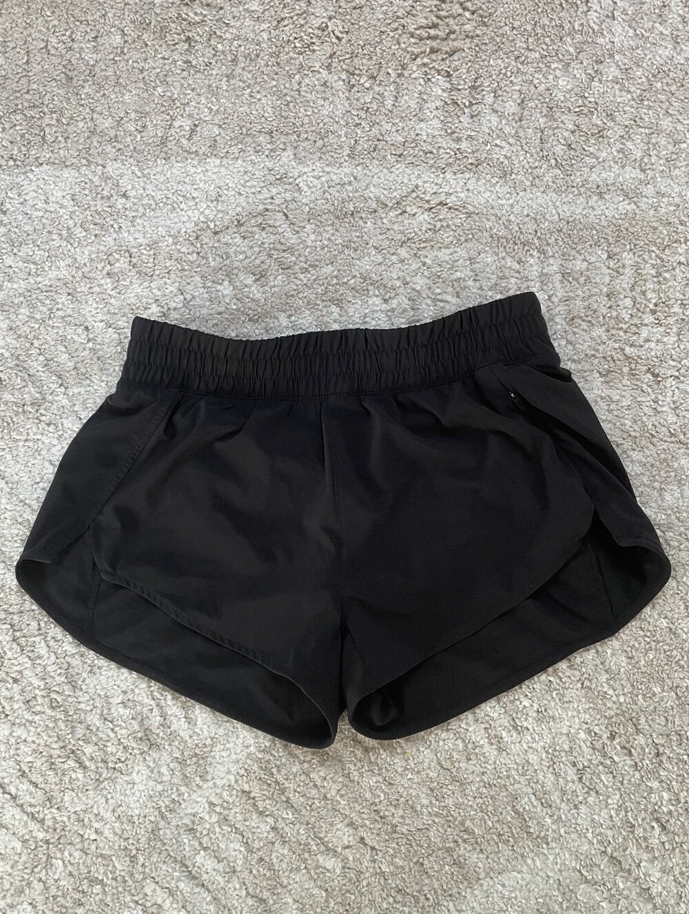 Aritzia TNA Black Athletic Shorts with Elastic Waist Size XS